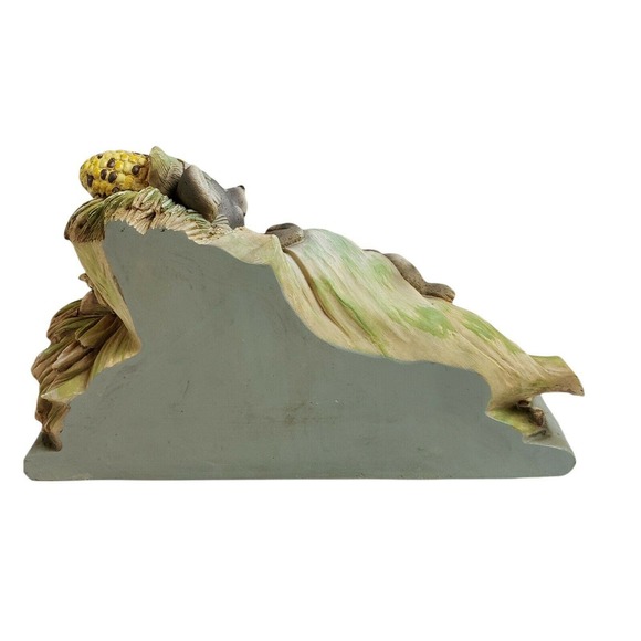 Country Farmhouse Mice Mouse Sleeping on Corn on the Cobb Ceramic Bookends - Picture 5 of 10